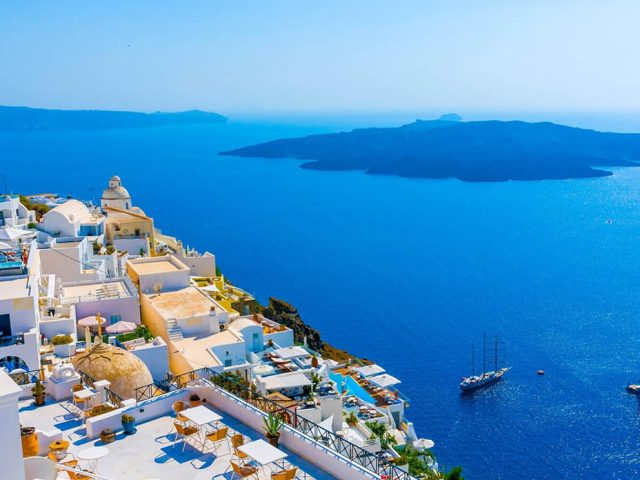 Three Days in Santorini: The Ultimate Travel Guide